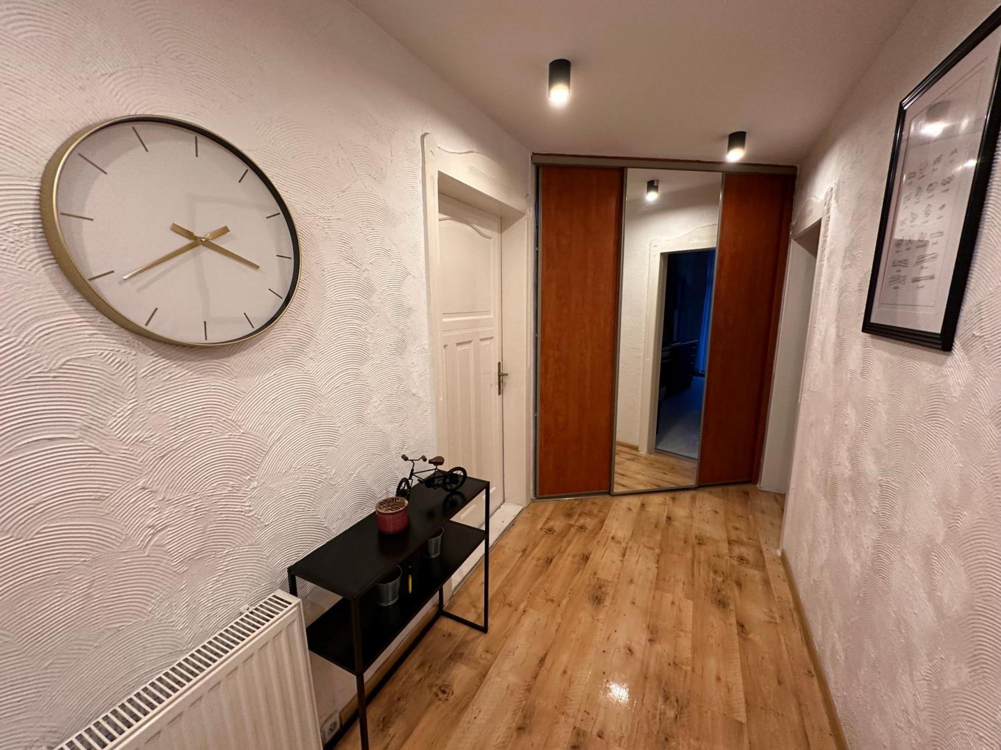 Apartamenty Ktw Central Station Katoviçe Dış mekan fotoğraf
