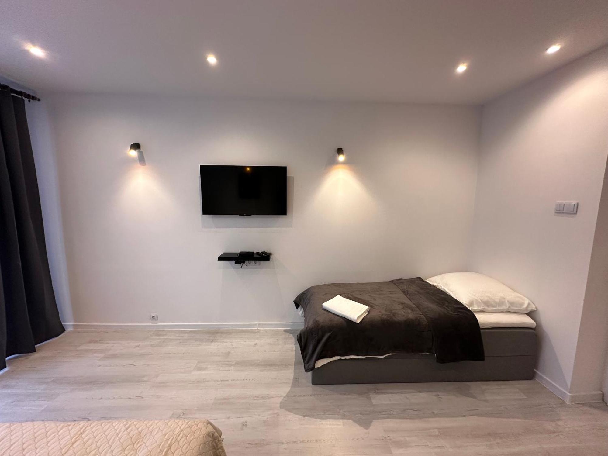 Apartamenty Ktw Central Station Katoviçe Dış mekan fotoğraf